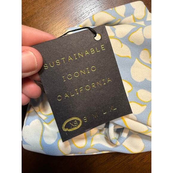 NWT Skatie Jasmine Bikini Top in Nantucket Size XS - Picture 4 of 7